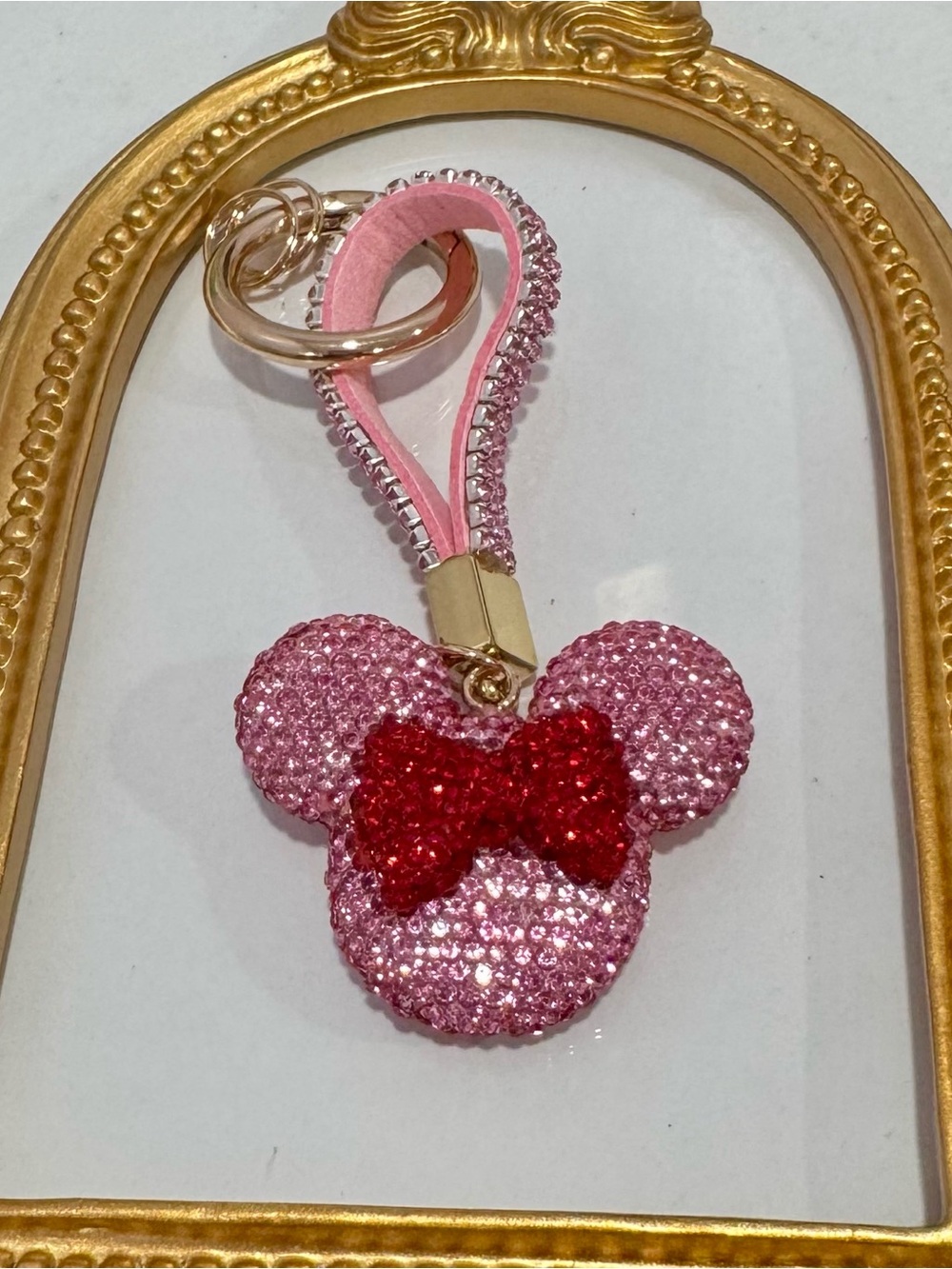 New Pink Bling Metal Minnie w/ Red Bow Keychain Bag Charm - Picture 5 of 5
